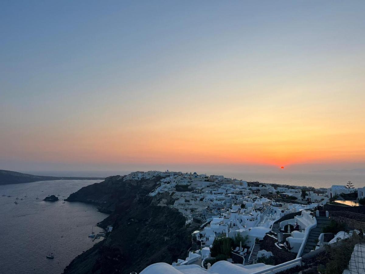 Captain John Villas Oia - Caldera & Sunset View Kültér fotó